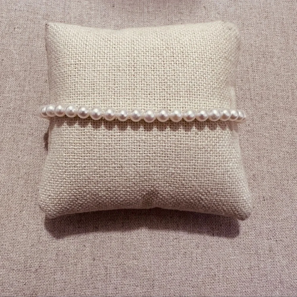 Lord & Taylor | Bracelet | Pearl Strand Bracelet